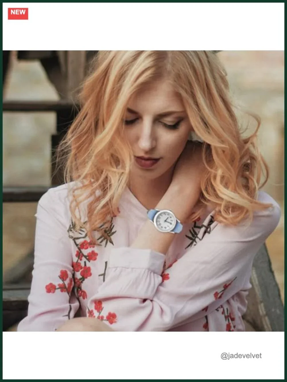 Women's Waterproof Analog Quartz Watch with PU Leather Band Round Dial